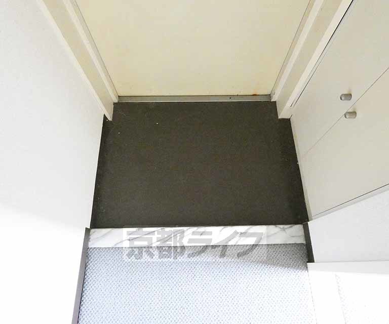 玄関　シックな玄関です。