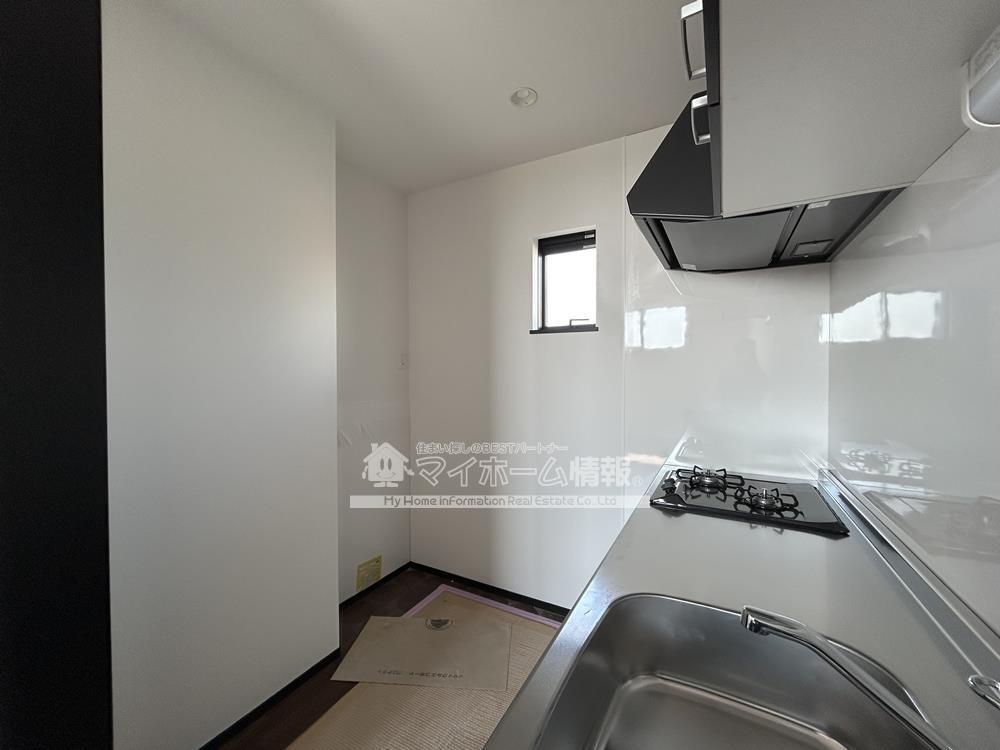 その他　※内観写真はJ号を引用しており、内装が異なる場合がございます