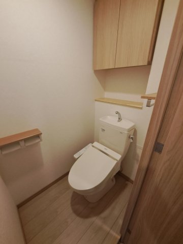 トイレ　※別室参考写真