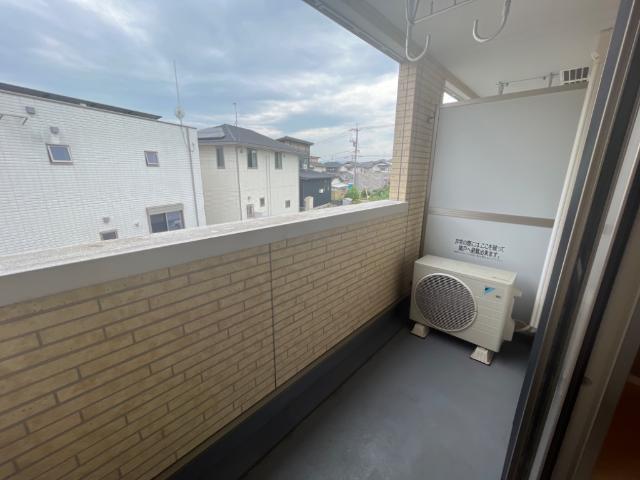 バルコニー　ベランダ