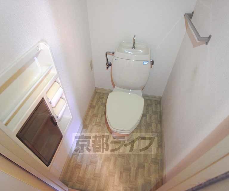 トイレ　トイレも広いですね。