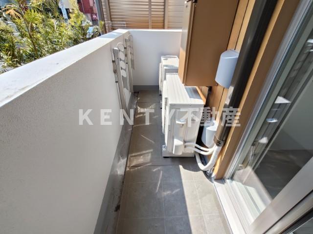 バルコニー　お洗濯にも便利なバルコニー付き