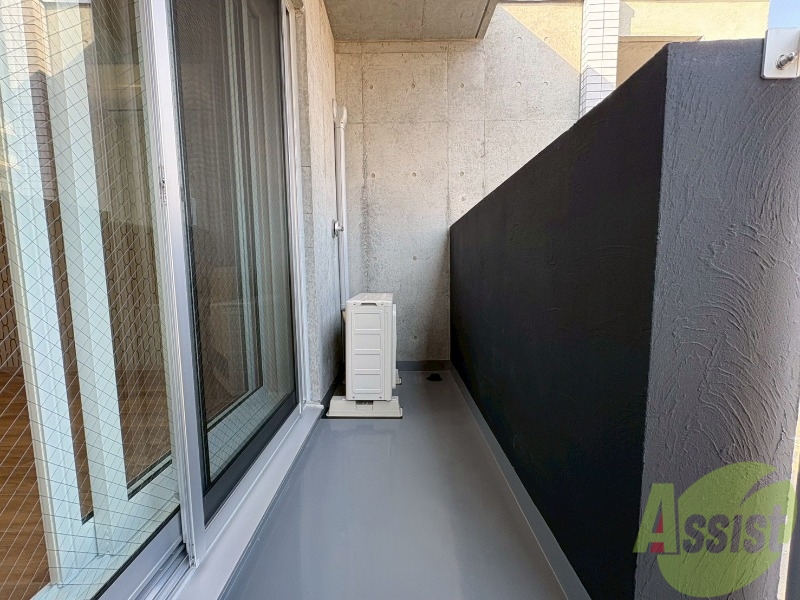 バルコニー　バルコニーです。洗濯物を干したり一息ついたりできますね！