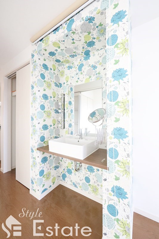 洗面設備　独立洗面台