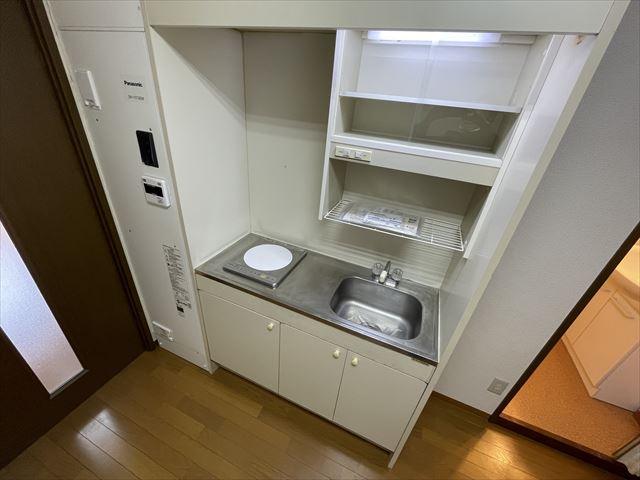 キッチン　※同建物別部屋の写真になります。