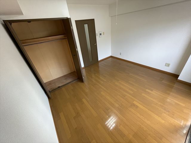 収納　※同建物別部屋の写真になります。