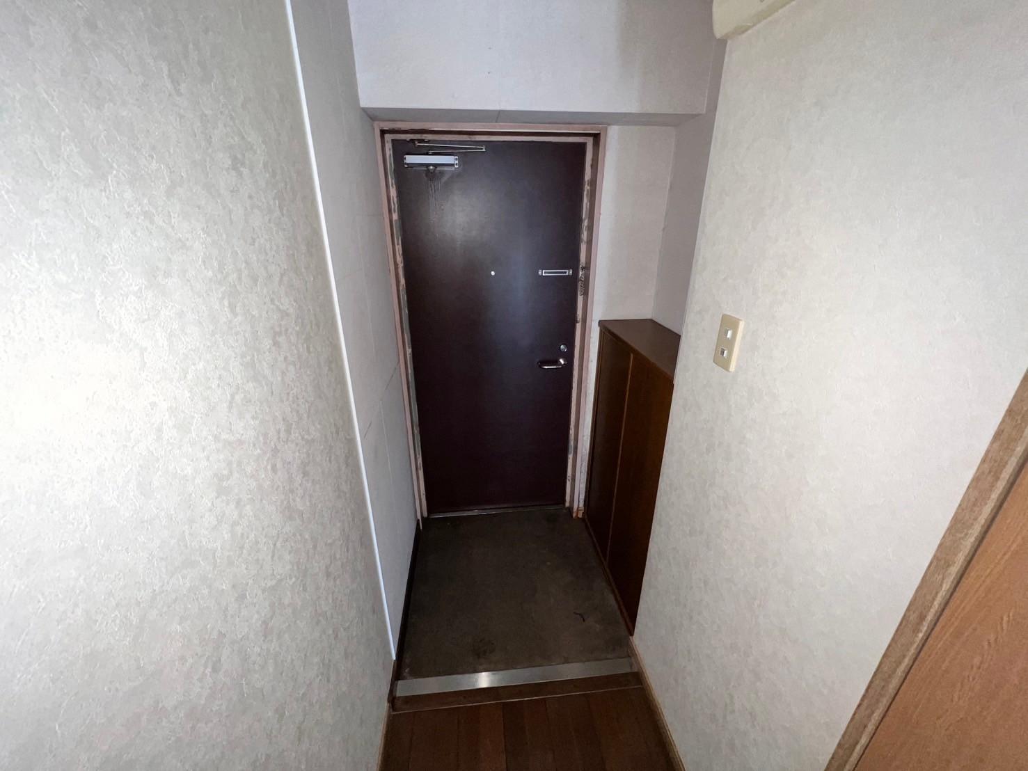 玄関　シューズボックス