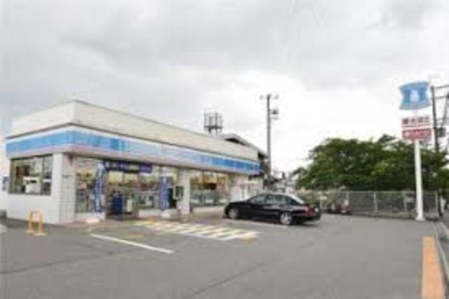 コンビニ　ローソン宝塚高司一丁目店（コンビニ）まで607m