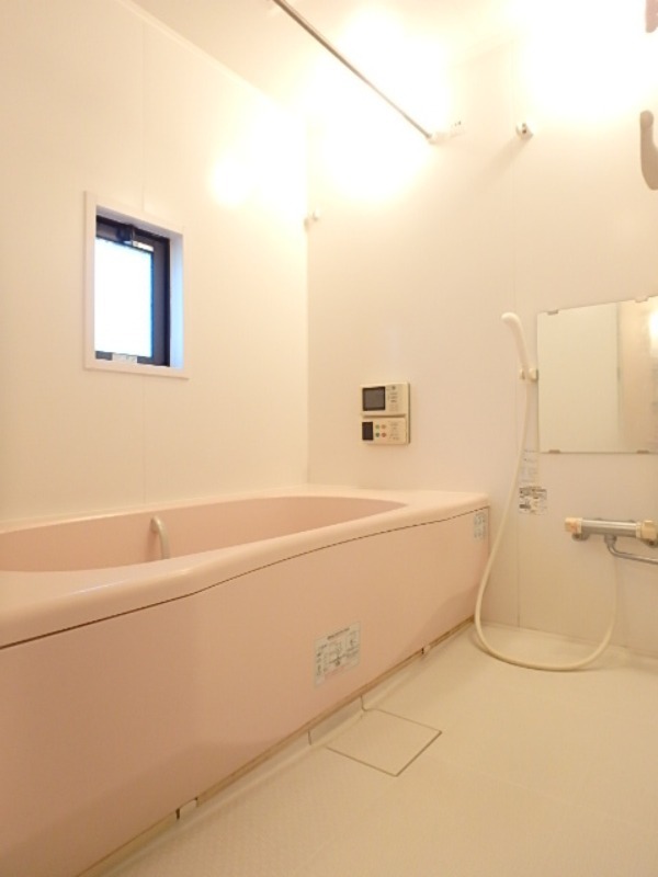 バス・シャワールーム　図面と現状に相違がある場合には現状を優先