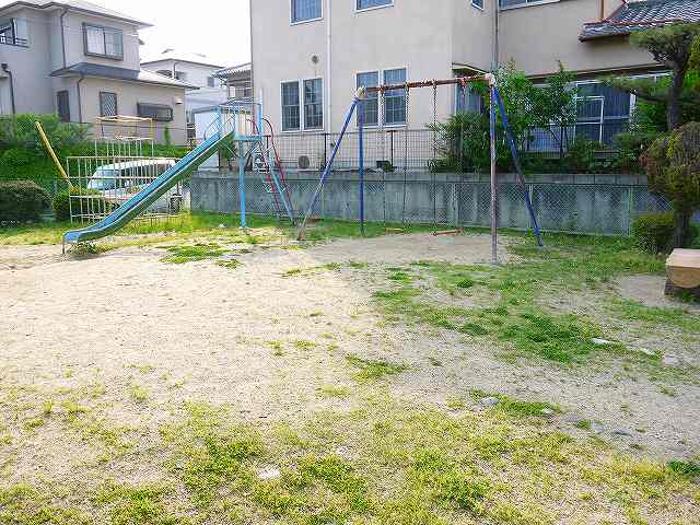 公園　九条自由ヶ丘公園（公園）まで1019m