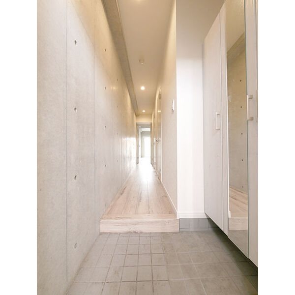 玄関　★見学予約受付中★