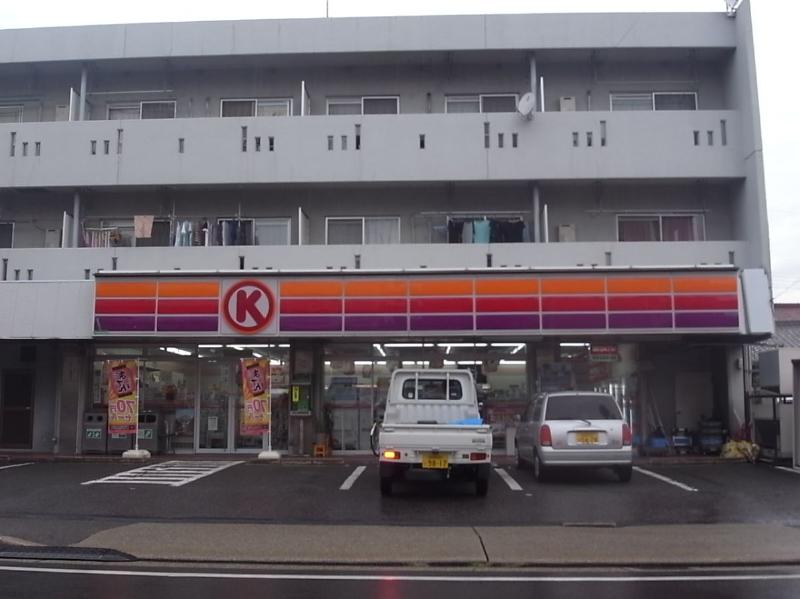 コンビニ　サークルＫ 千成通店（コンビニ）まで230m