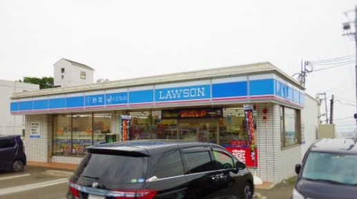 コンビニ　ローソン 須磨白川台四丁目店（コンビニ）まで690m