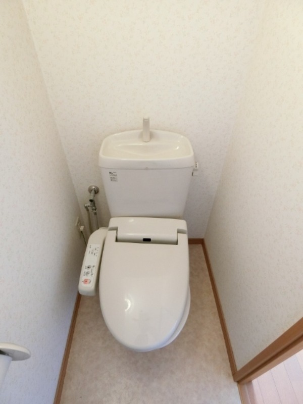 トイレ　図面と現状に相違がある場合には現状を優先