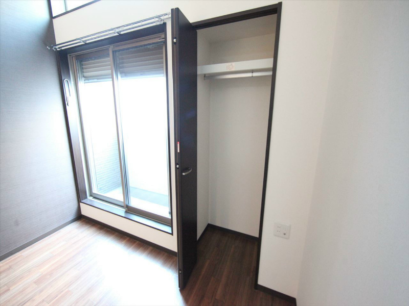 収納　クローゼット（収納充実してます）