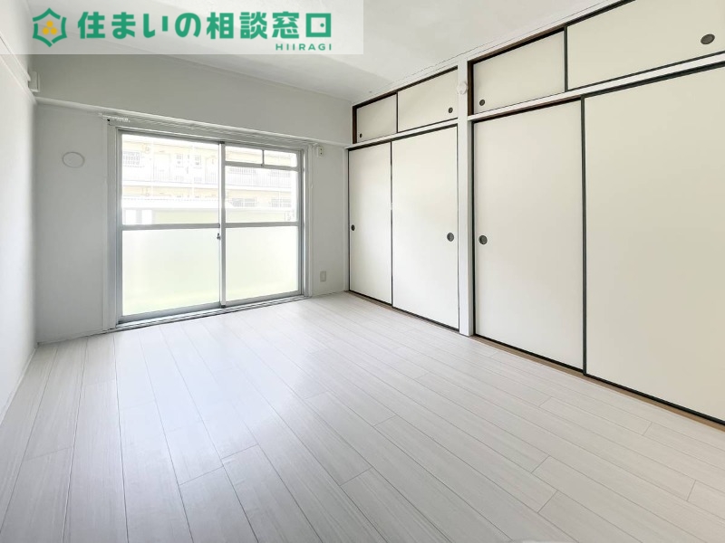 居室・リビング　同型