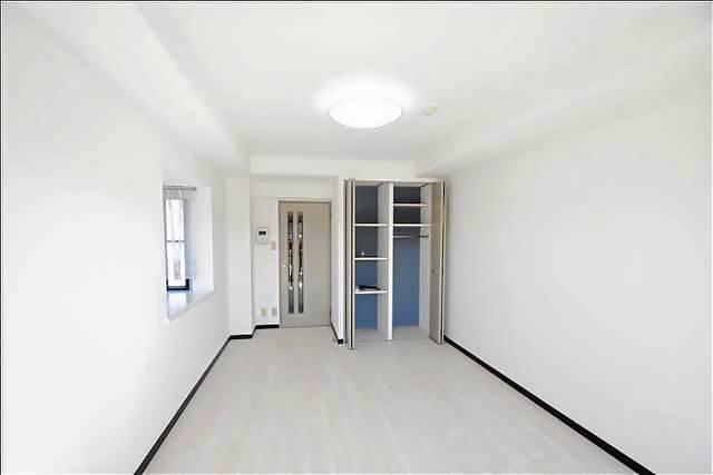 その他部屋・スペース　８．６帖の広々としたお部屋