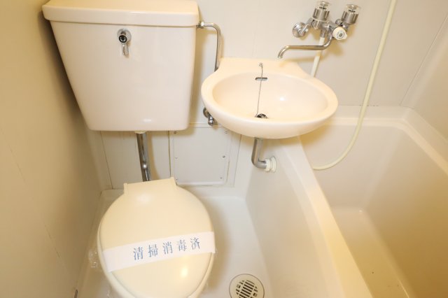 バス・シャワールーム