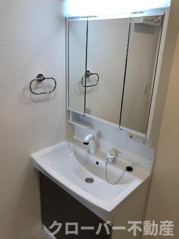 洗面設備　洗髪洗面化粧台