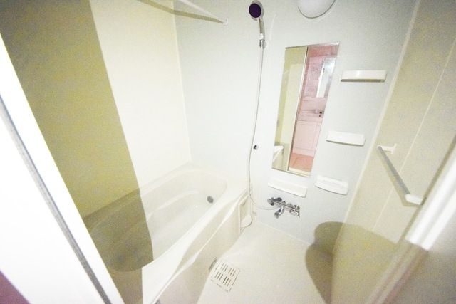 バス・シャワールーム　★お問い合わせはタウンハウジング★