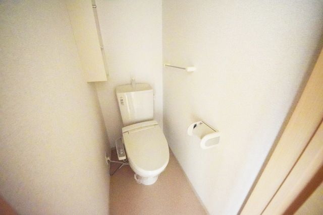 トイレ　★お問い合わせはタウンハウジング★