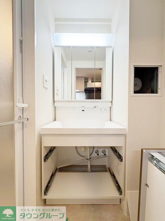 洗面設備　お部屋探しは株式会社　タウンハウジング　までお気軽にお問合…