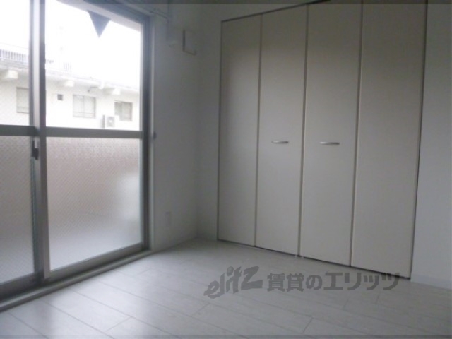 居室・リビング　居室