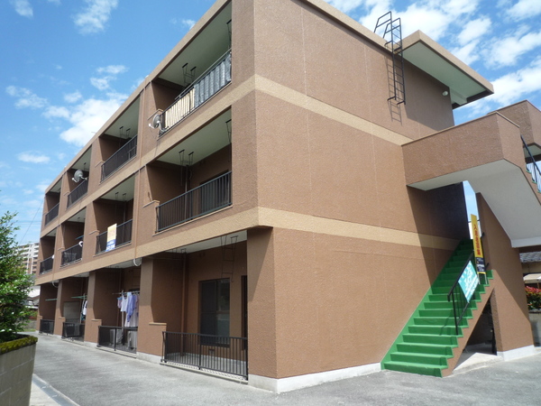 建物外観　おしゃれな外観です