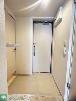 玄関　お部屋探しは株式会社　タウンハウジング　までお気軽にお問合…