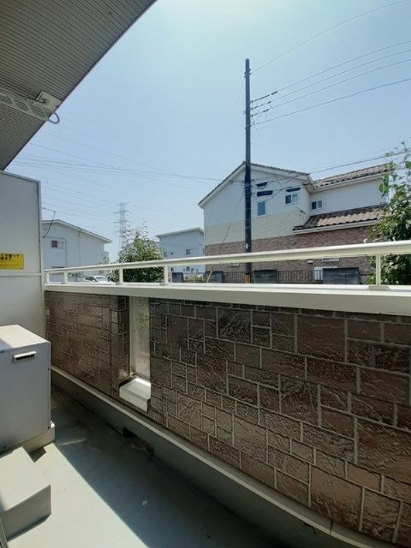 バルコニー　図面と現状に相違がある場合には現状を優先