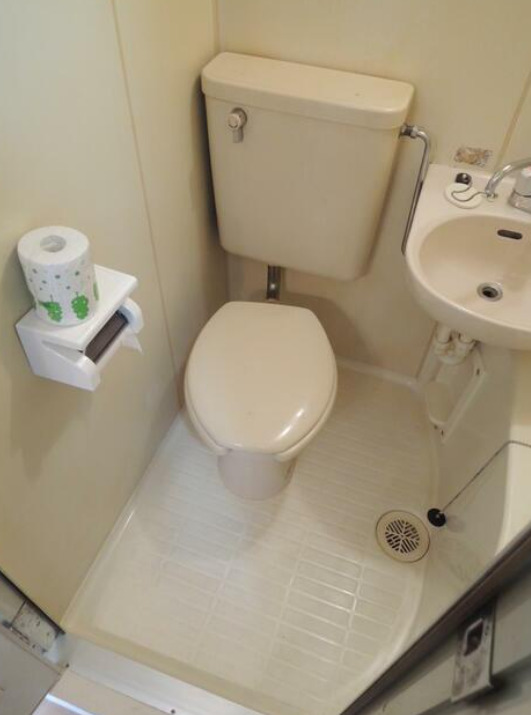 トイレ　別部屋参考写真