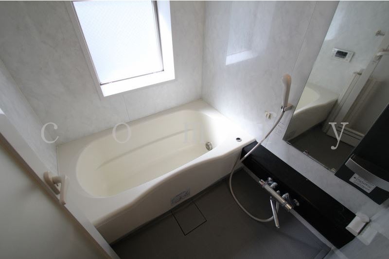 バス・シャワールーム　追炊き・浴室乾燥機