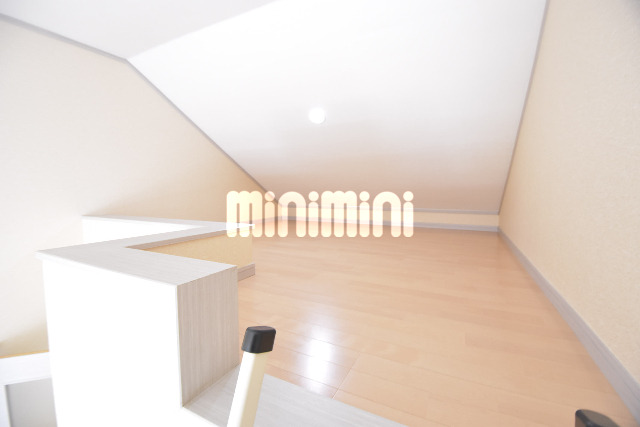 その他設備　ロフトついてます