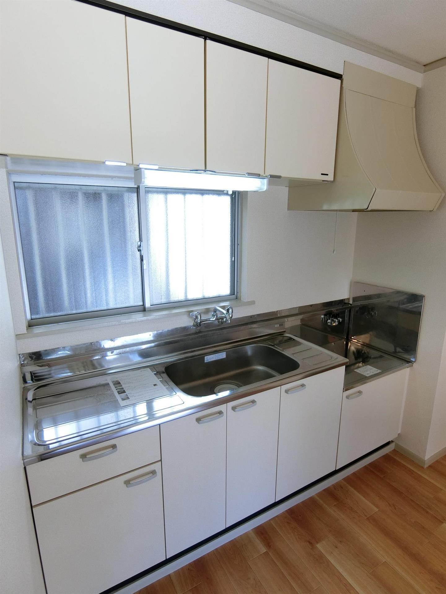 キッチン　作業するスペースが十分とれます