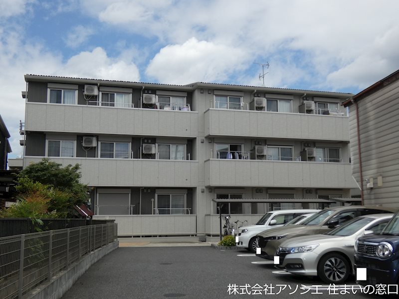 建物外観　サンリリオのご紹介は住いの窓口アソシエにお任せ下さい。