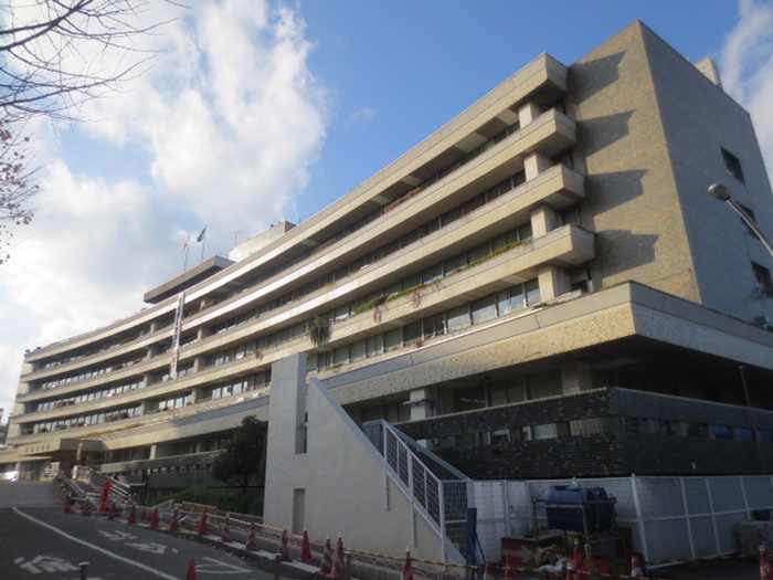 役所　区役所（役所）まで620m