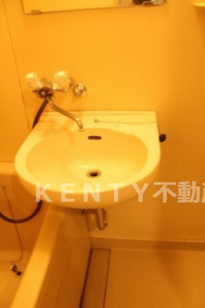 洗面設備　使いやすい洗面所です