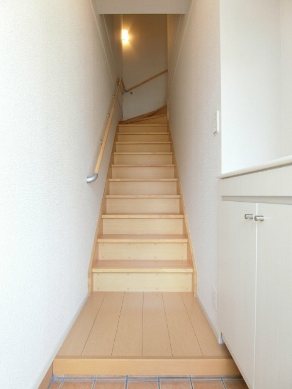 玄関　図面と現状に相違がある場合には現状を優先