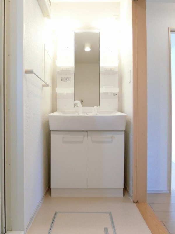 洗面設備　図面と現状に相違がある場合には現状を優先