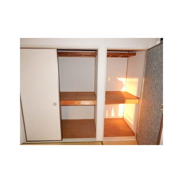 収納　収納　※別号室参考写真