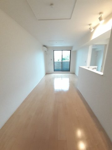 居室・リビング　使いやすい居間です