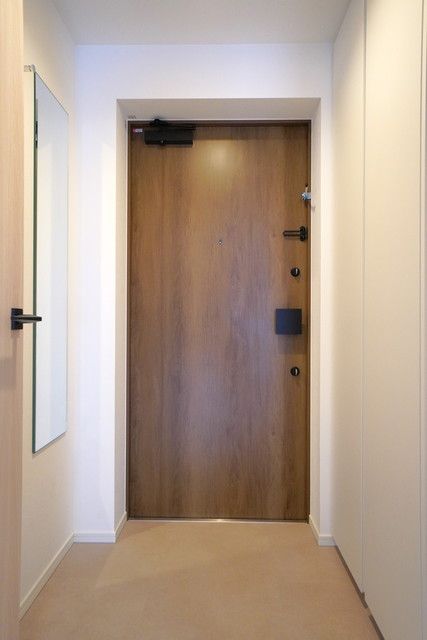 玄関　※写真は同タイプ住戸です。