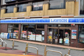 コンビニ　ローソン 宿河原駅前店（コンビニ）まで724m