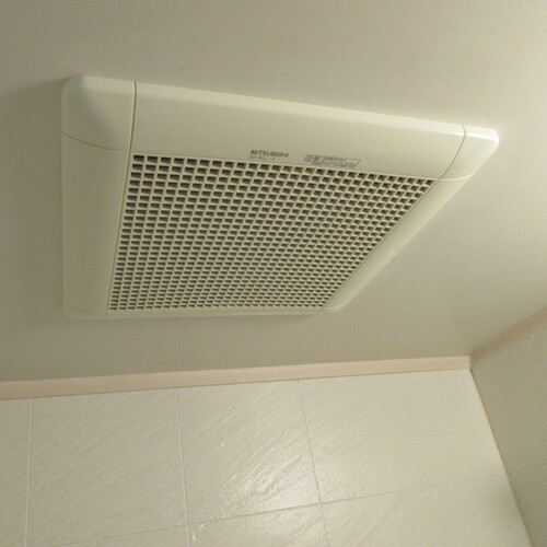 その他設備　浴室換気扇
