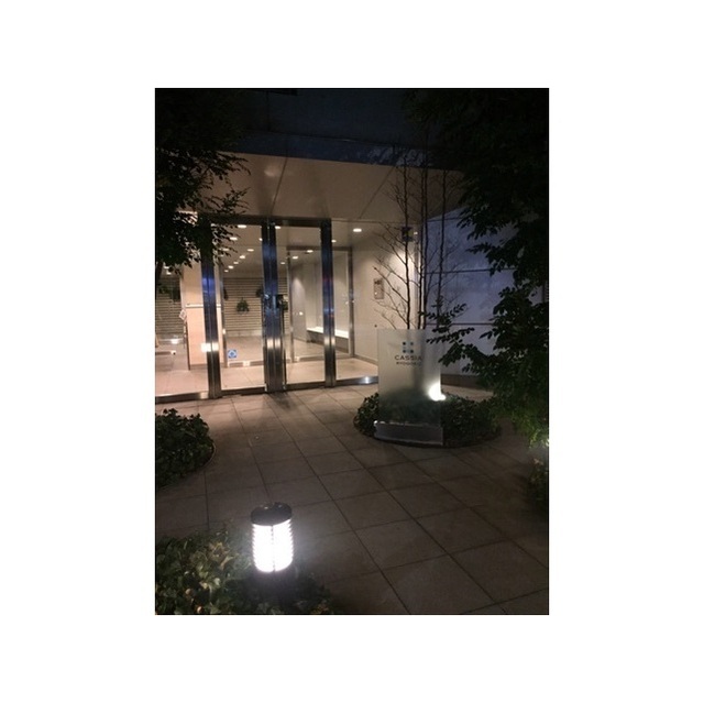 エントランス　夜撮影