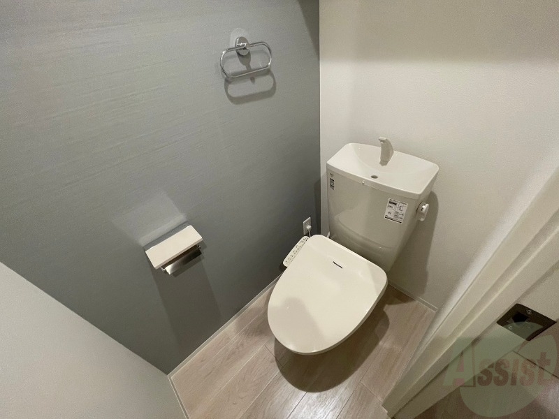 トイレ　こちらはトイレです。清潔感があり、安心して使用できます。