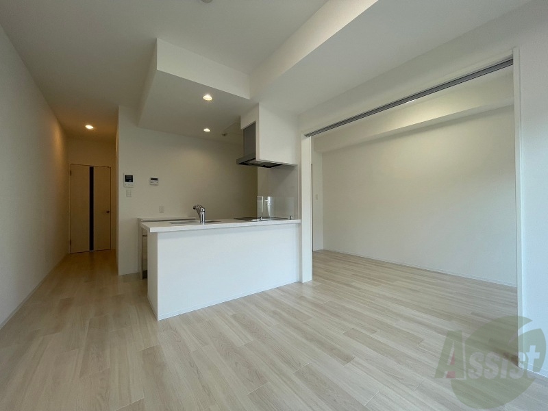 居室・リビング　広くてキレイなお部屋が広がっていて、充実した生活が送れそう。