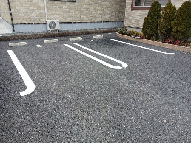 駐車場　駐車スペースもあります