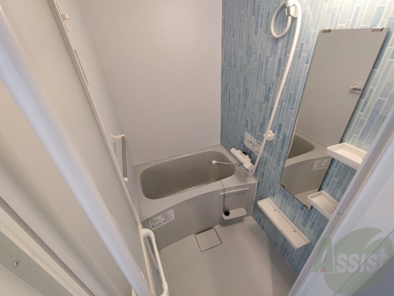 バス・シャワールーム　お風呂になります。一日の疲れを癒してくださいね。