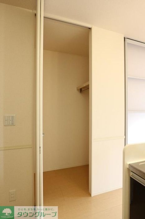 収納　※別号室参考写真です